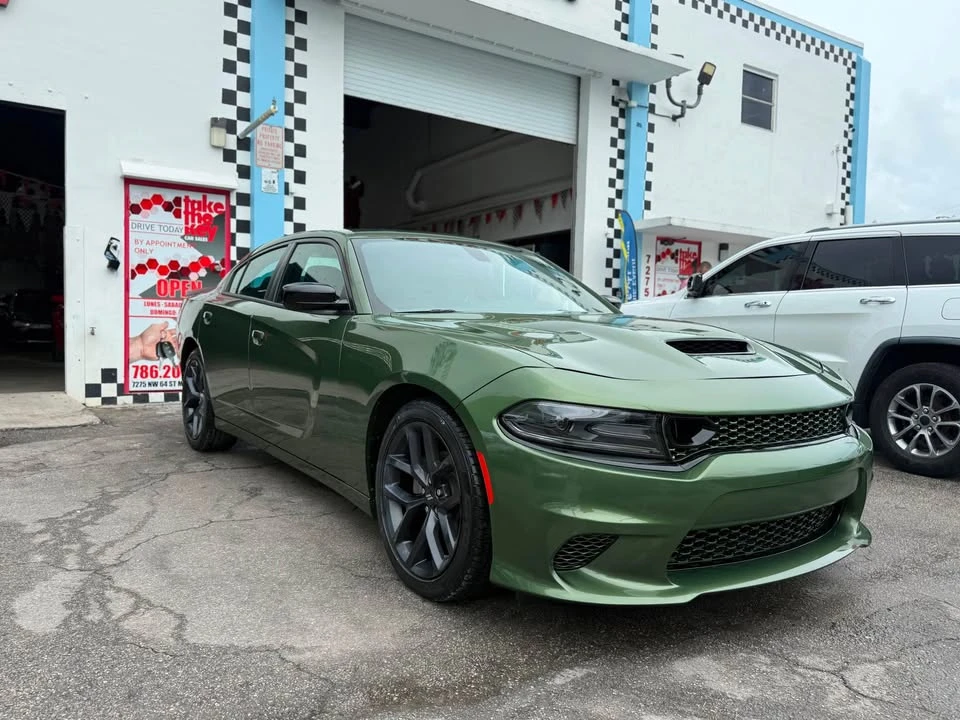 2023 Dodge Charger 7th Gen - Image 17 of 18