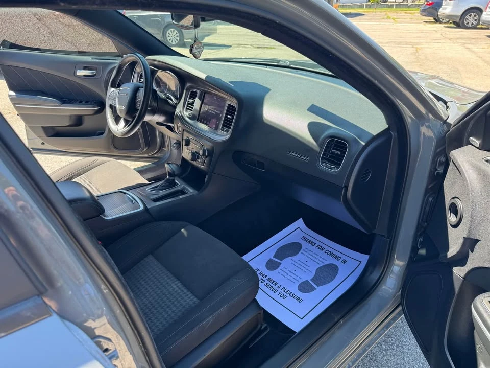 2023 Dodge Charger 7th Gen - Image 16 of 18