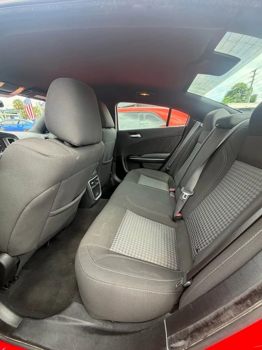 2023 Dodge Charger 7th Gen - Image 6 of 9