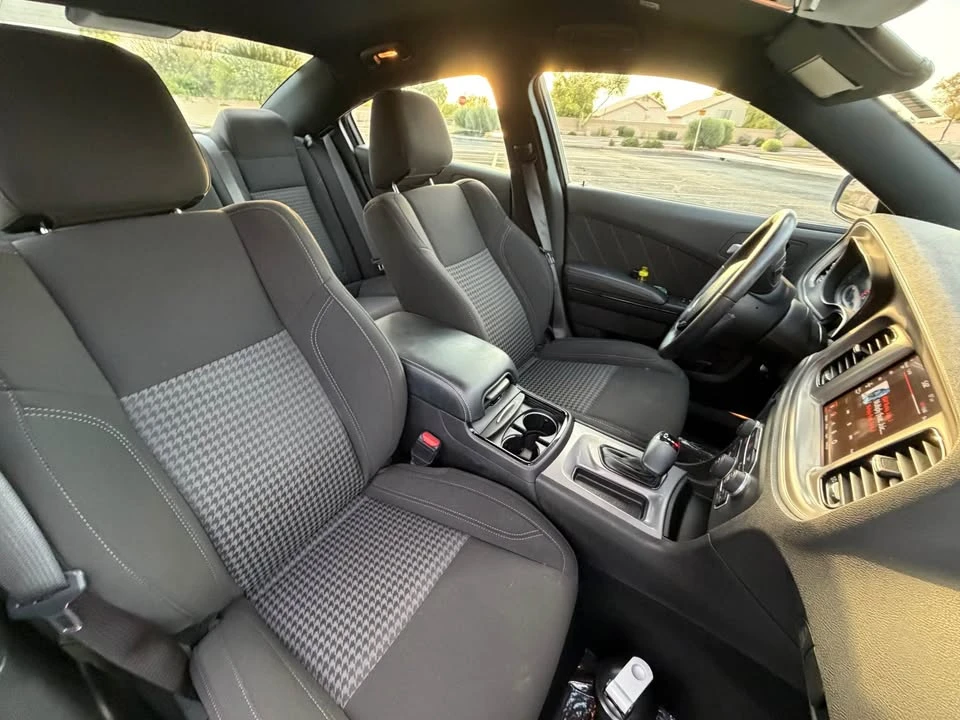 2023 Dodge Charger 7th Gen - Image 5 of 6