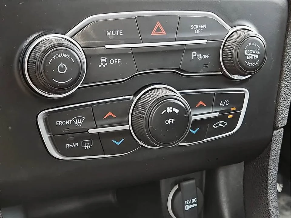 2023 Dodge Charger 7th Gen - Image 11 of 13