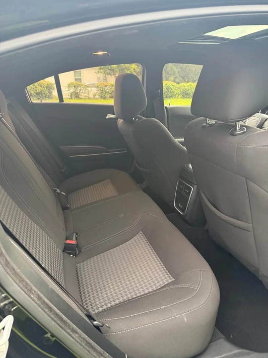 2023 Dodge Charger 7th Gen - Image 10 of 15