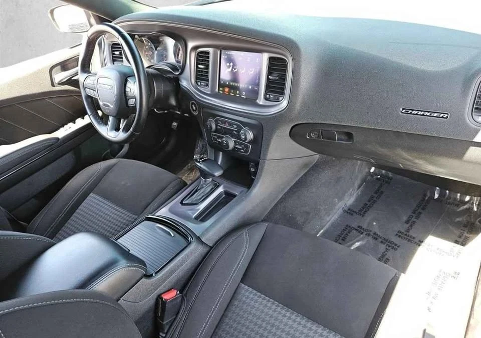 2023 Dodge Charger 7th Gen - Image 15 of 16