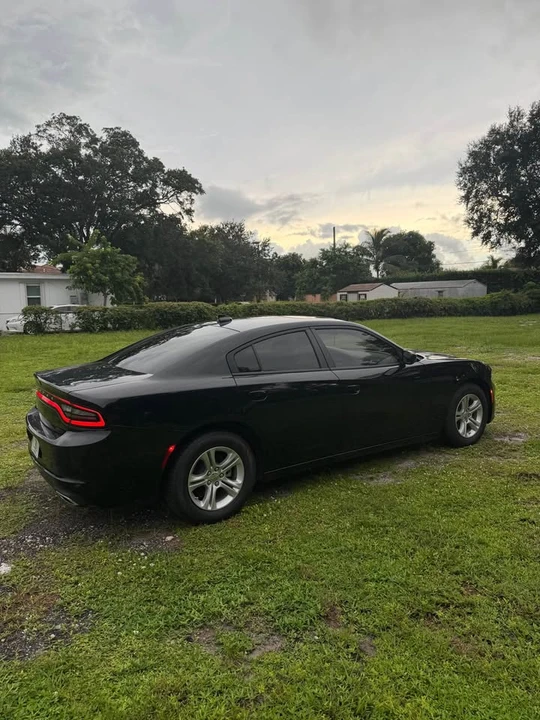 2023 Dodge Charger 7th Gen - Image 4 of 15