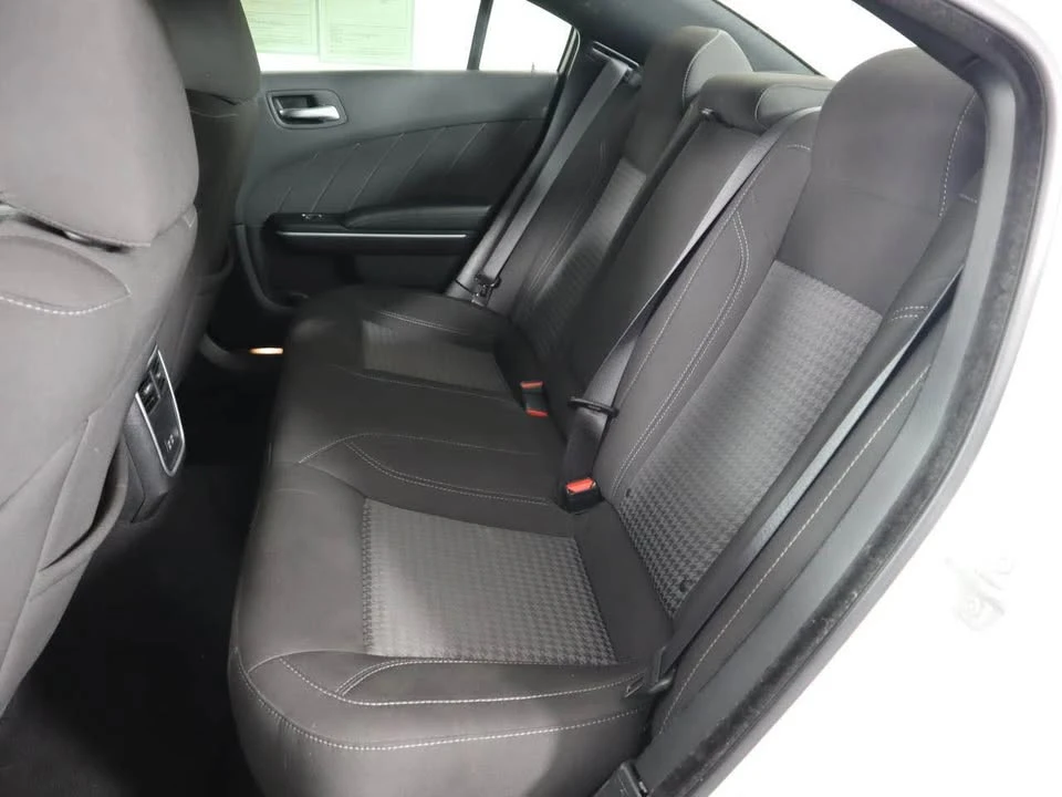 2023 Dodge Charger 7th Gen - Image 10 of 13
