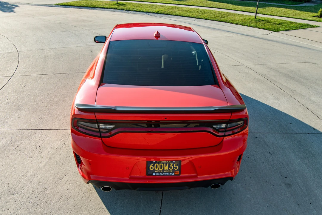 2023 Dodge Charger 8th Gen - Image 10 of 31