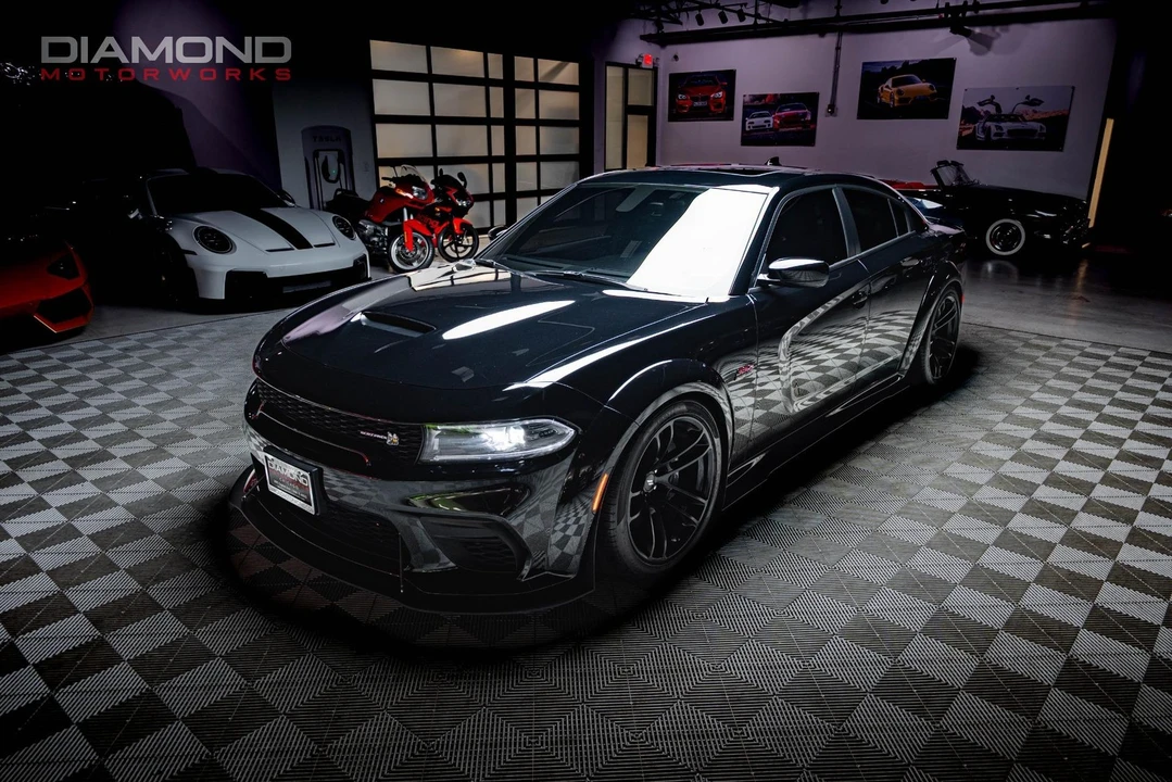 2023 Dodge Charger SRT & 392 7th Gen - Image 3 of 12