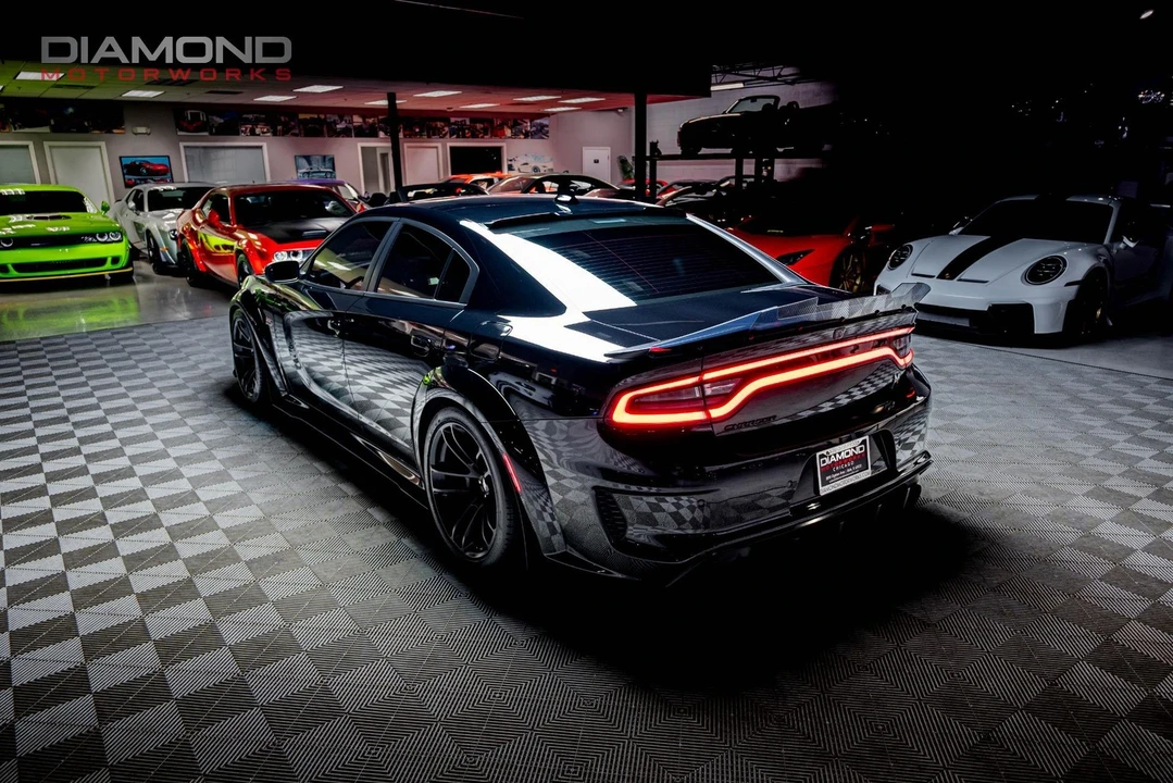 2023 Dodge Charger SRT & 392 7th Gen - Image 4 of 12