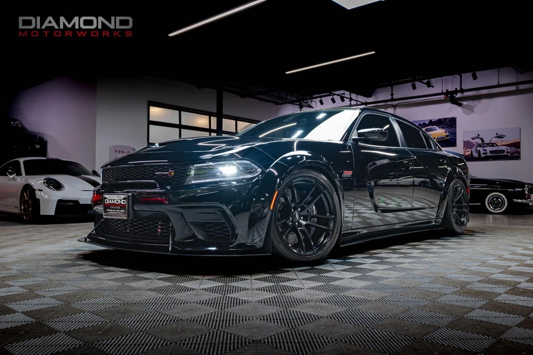2023 Dodge Charger SRT & 392 7th Gen - Image 5 of 12