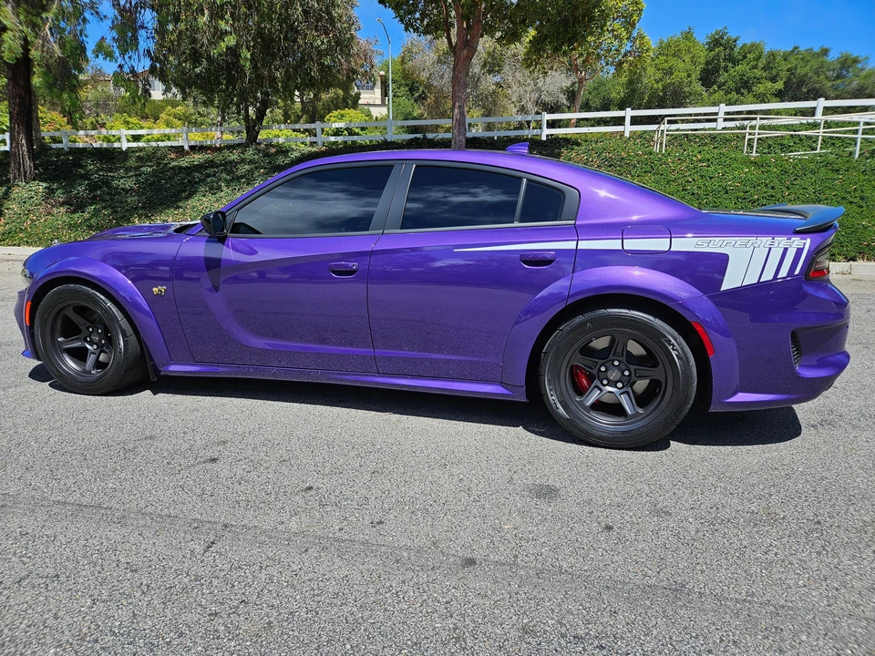 2023 Dodge Charger SRT & 392 7th Gen - Image 9 of 31