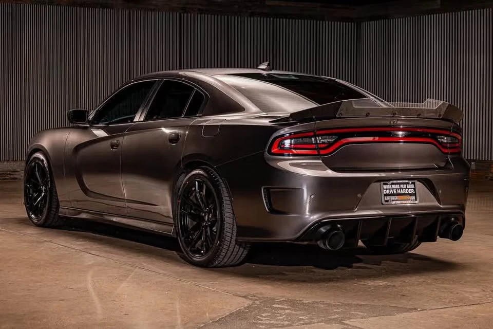 2023 Dodge Charger SRT & 392 7th Gen - Image 5 of 17