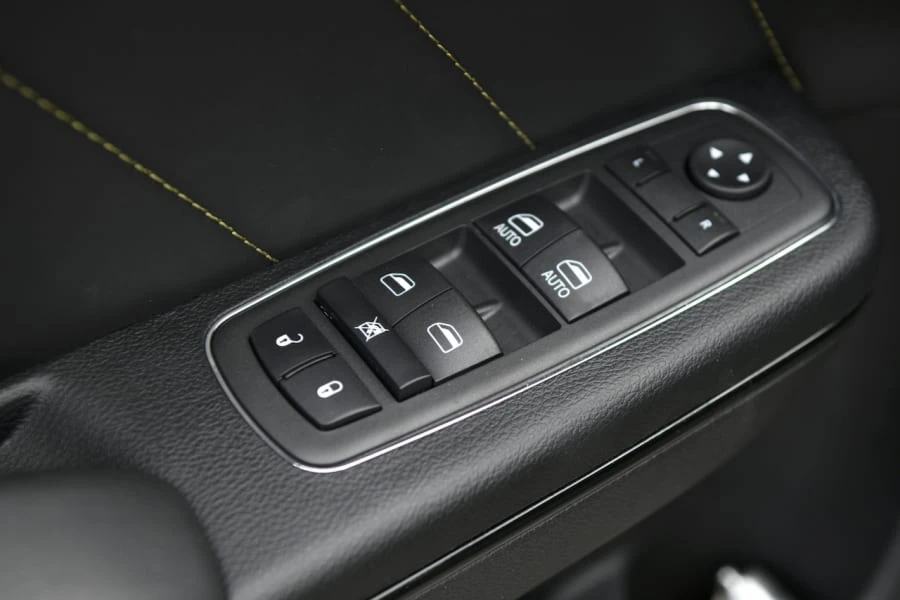 2023 Dodge Charger 7th Gen - Image 23 of 31