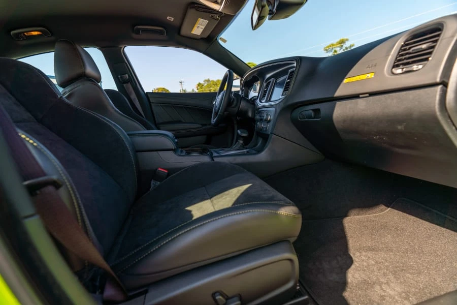 2023 Dodge Charger 7th Gen - Image 17 of 26