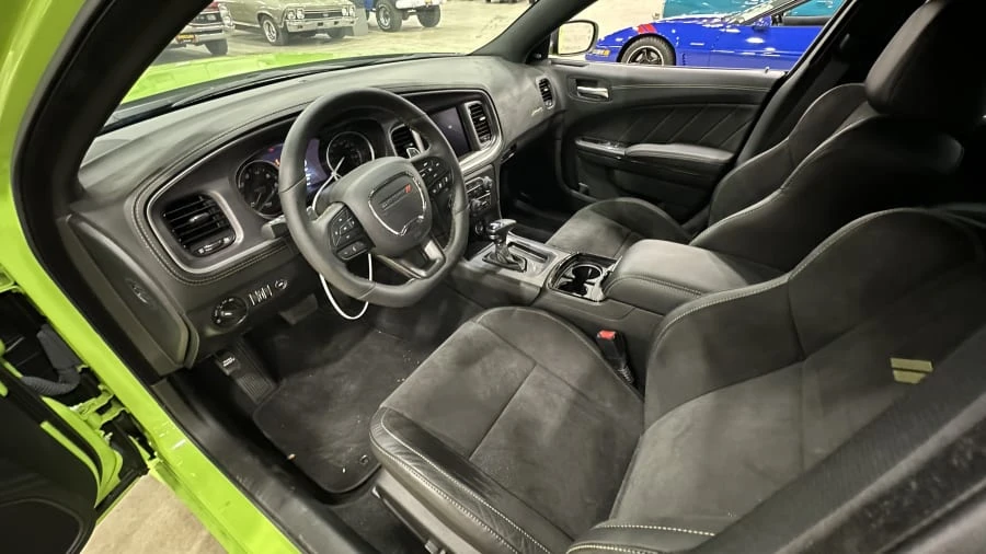 2023 Dodge Charger 7th Gen - Image 10 of 12