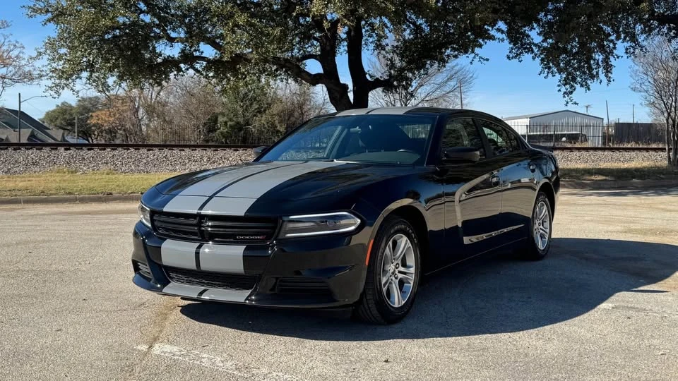 2023 Dodge Charger 7th Gen - Image 4 of 10