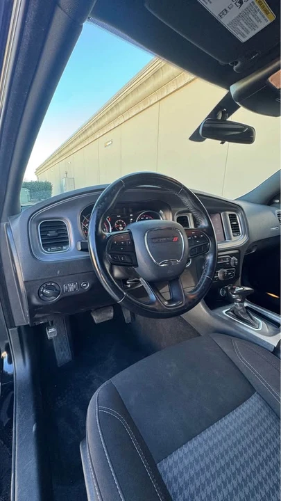 2023 Dodge Charger 7th Gen - Image 5 of 10
