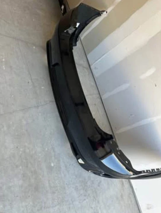 2023 Parts & Memorabilia Bodywork - Image 7 of 9
