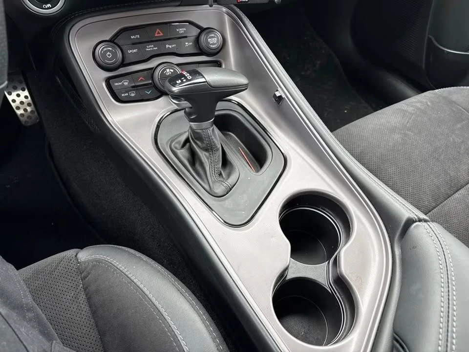 2023 Dodge Challenger 3rd Gen - Image 5 of 19