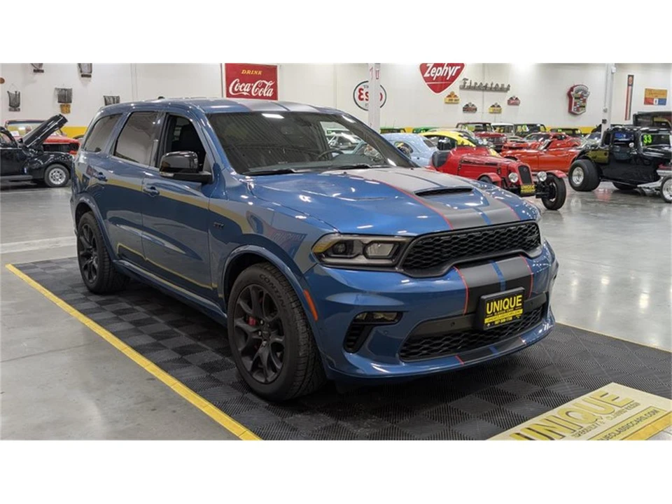 2023 Dodge Durango 3rd Gen - Image 2 of 10
