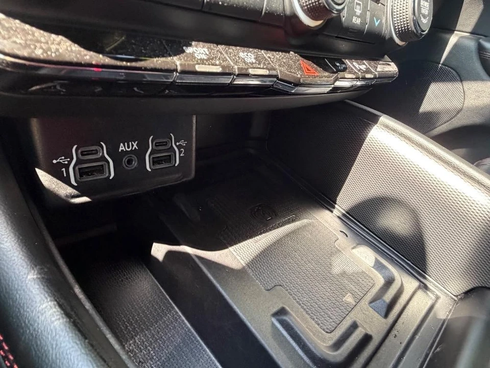 2023 Dodge Durango 3rd Gen - Image 17 of 31