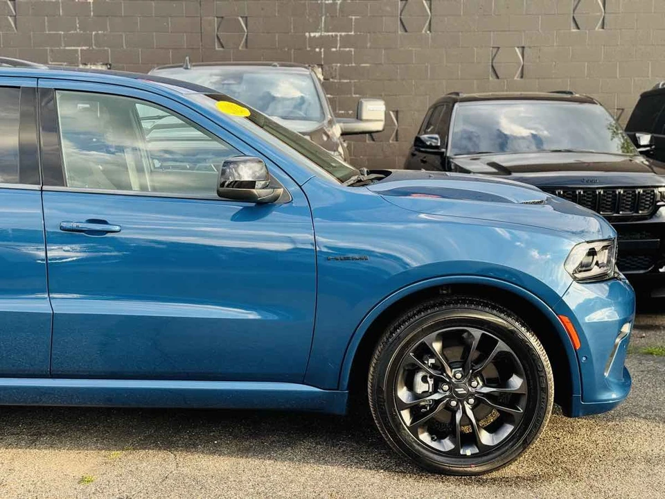 2023 Dodge Durango 3rd Gen - Image 3 of 15
