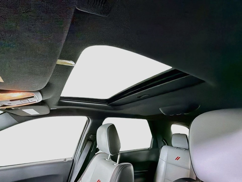 2023 Dodge Durango 3rd Gen - Image 15 of 31