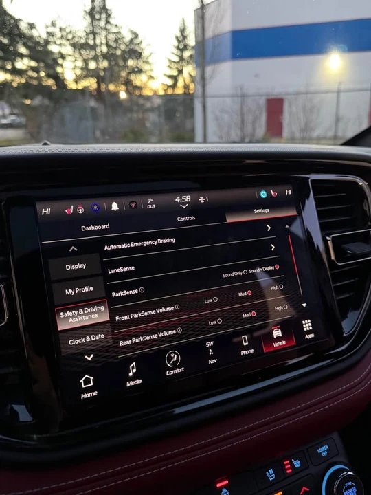 2023 Dodge Durango SRT Hellcat 3rd Gen - Image 13 of 19