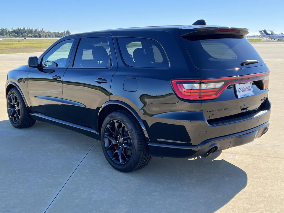 2023 Dodge Durango SRT Hellcat 3rd Gen - Image 9 of 31