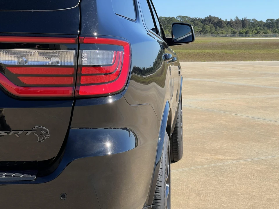 2023 Dodge Durango SRT Hellcat 3rd Gen - Image 27 of 31