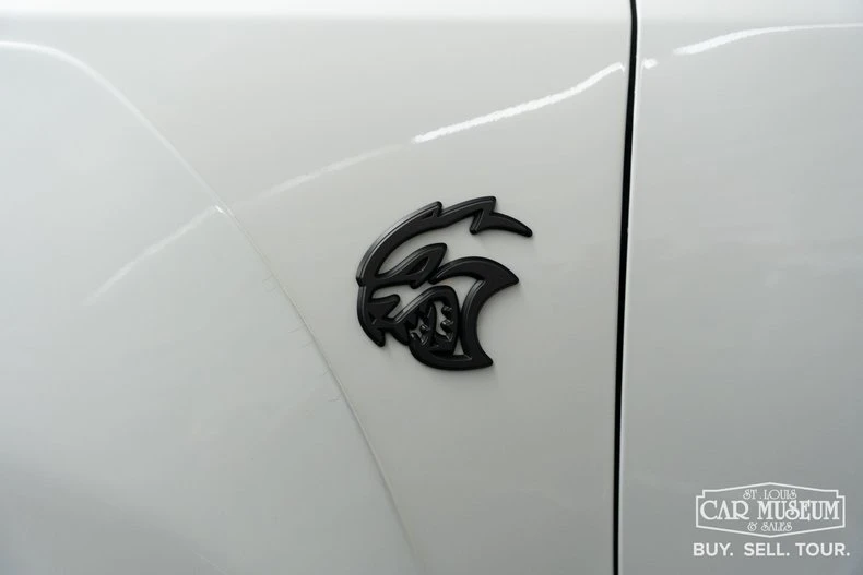 2023 Dodge Durango SRT Hellcat 3rd Gen - Image 17 of 31
