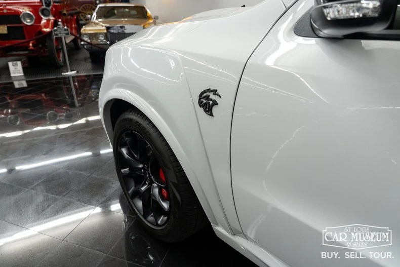 2023 Dodge Durango SRT Hellcat 3rd Gen - Image 16 of 31