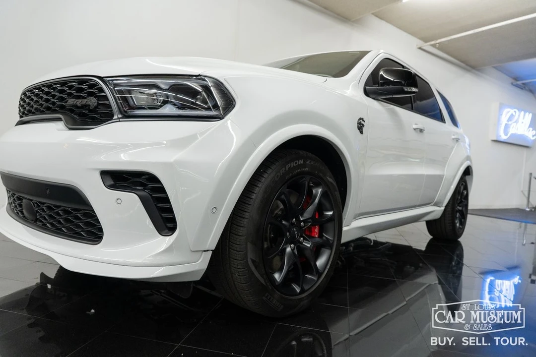 2023 Dodge Durango SRT Hellcat 3rd Gen - Image 8 of 31