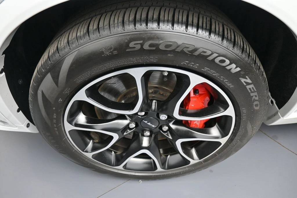 2023 Dodge Durango SRT Hellcat 3rd Gen - Image 14 of 31