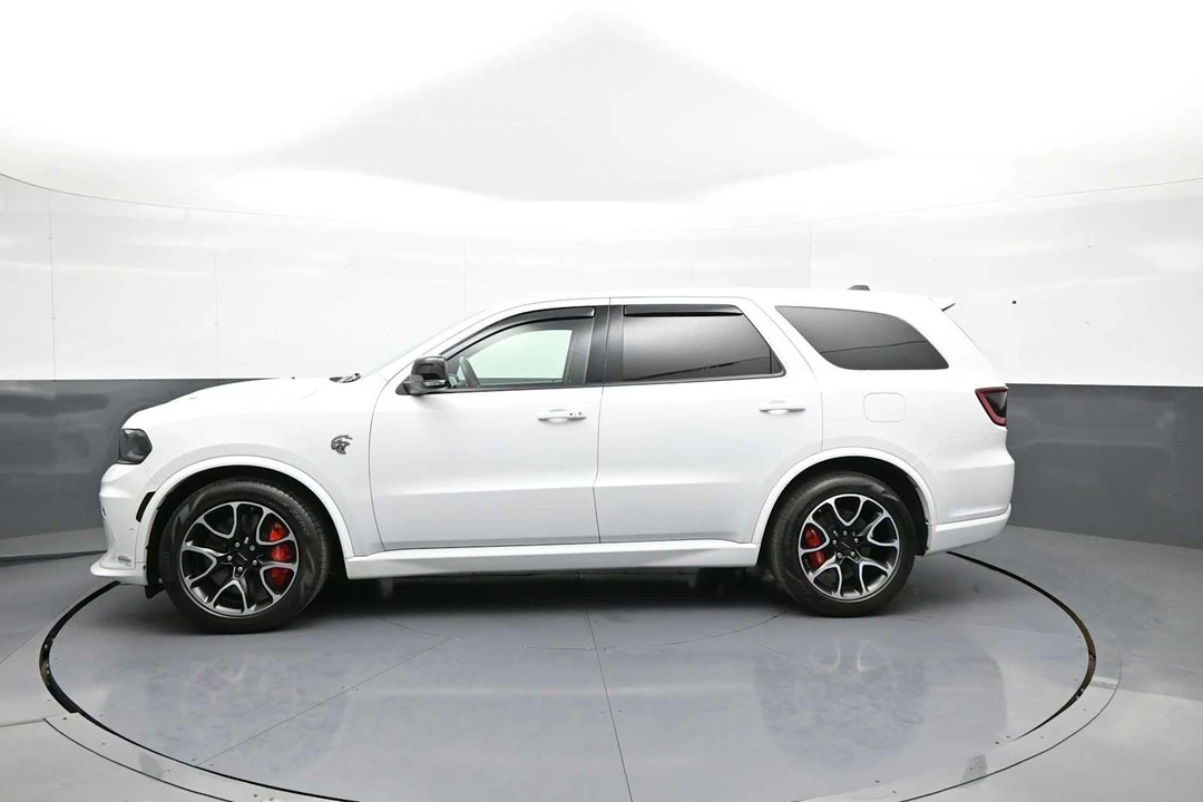 2023 Dodge Durango SRT Hellcat 3rd Gen - Image 9 of 31