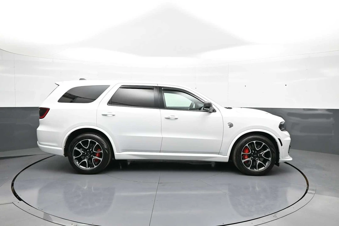 2023 Dodge Durango SRT Hellcat 3rd Gen - Image 5 of 31