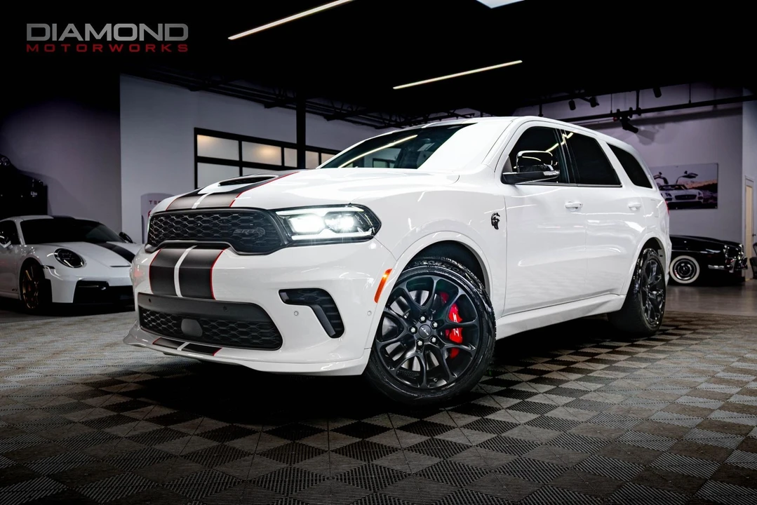 2023 Dodge Durango SRT Hellcat 3rd Gen - Image 5 of 12