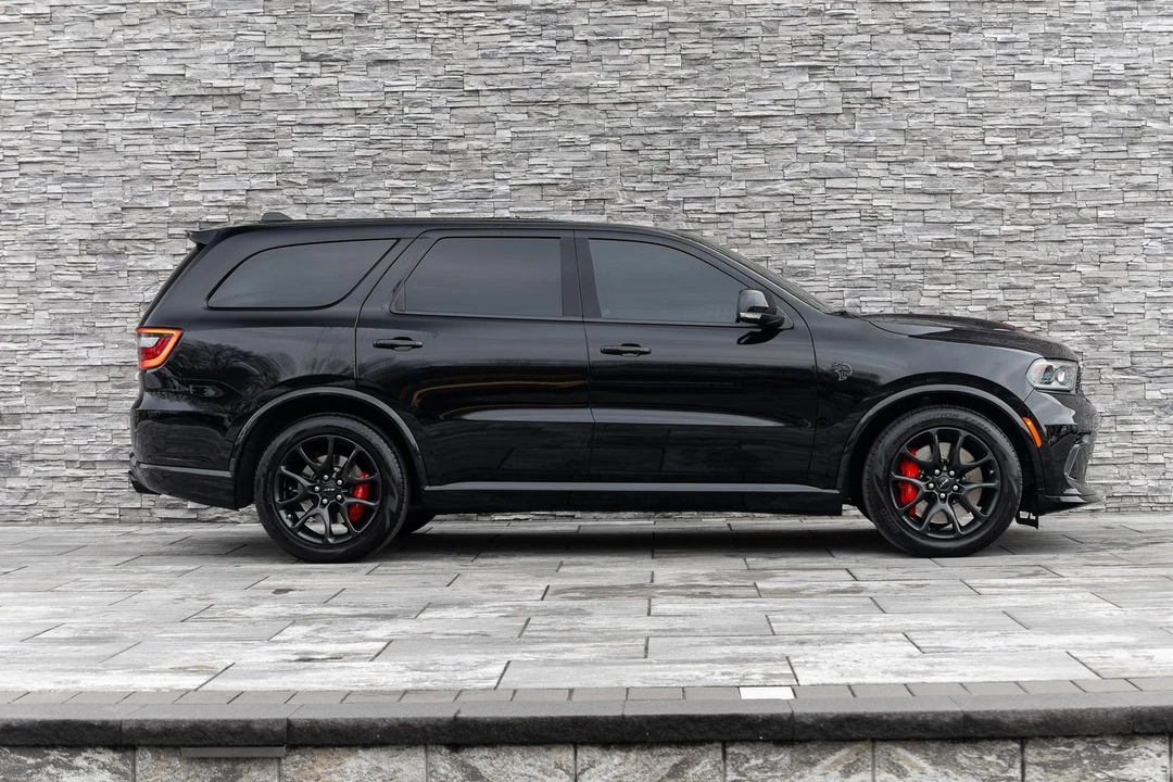 2023 Dodge Durango SRT Hellcat 3rd Gen - Image 10 of 21