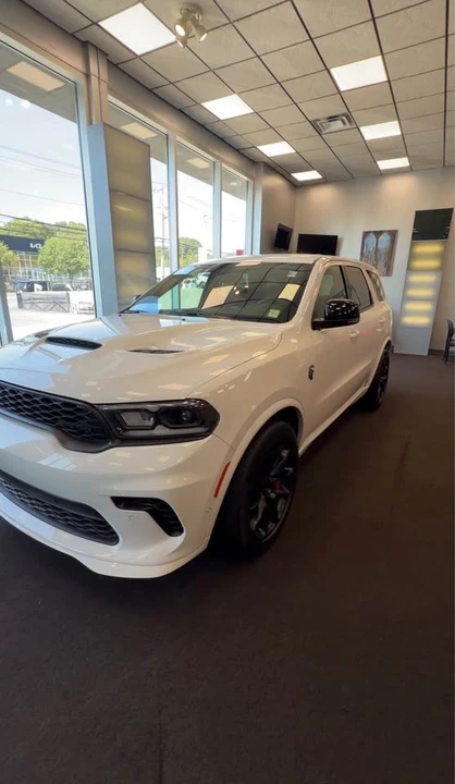 2023 Dodge Durango SRT Hellcat 3rd Gen - Image 2 of 5