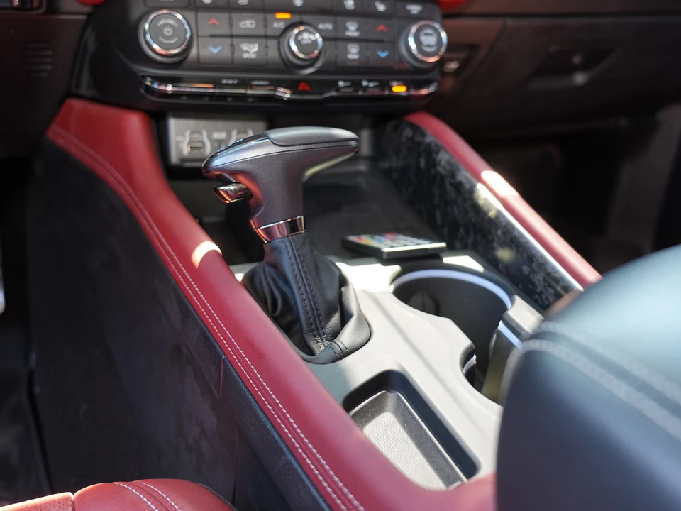 2023 Dodge Durango SRT Hellcat 3rd Gen - Image 27 of 31
