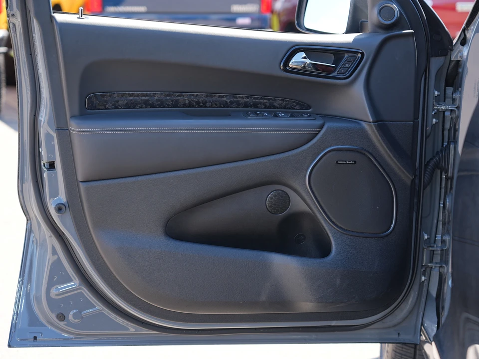 2023 Dodge Durango SRT Hellcat 3rd Gen - Image 15 of 31
