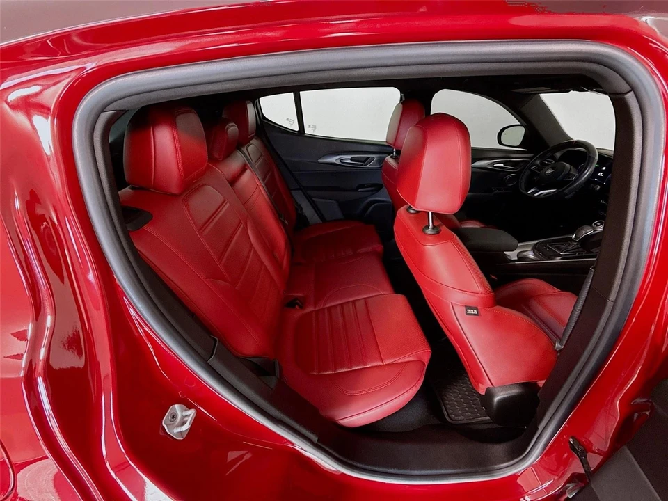 2023 Dodge Hornet - Image 25 of 31