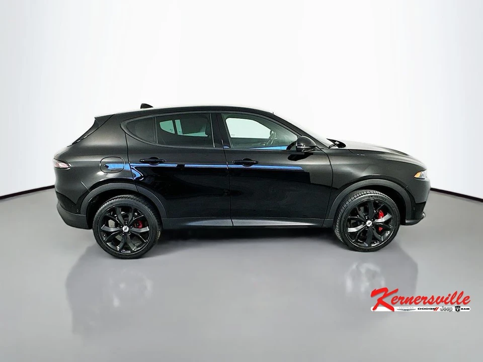 2023 Dodge Hornet - Image 8 of 24