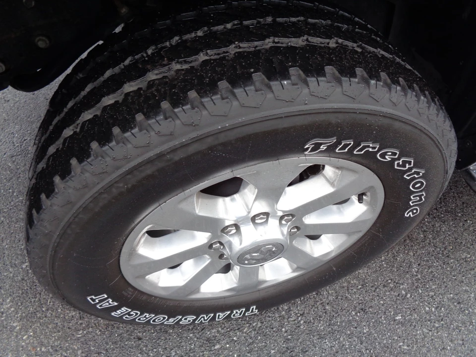 2023 Ram 2500 - Image 10 of 21