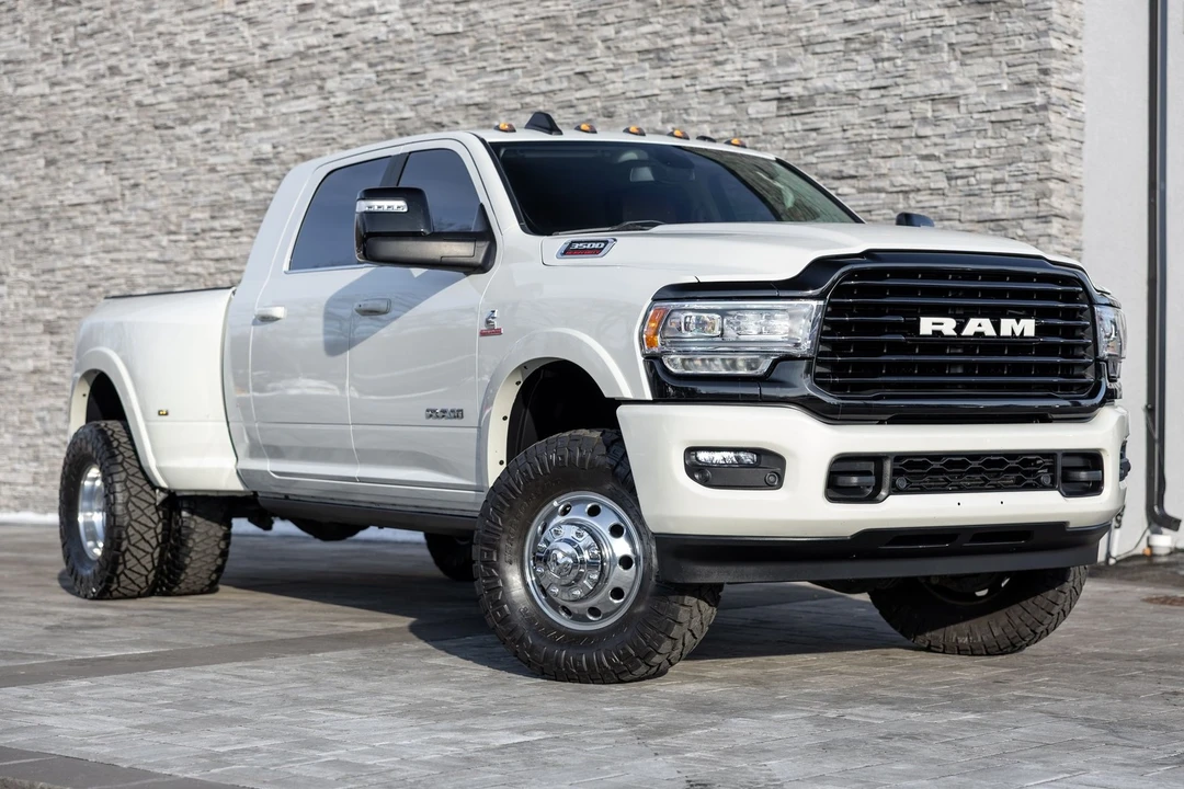 2023 Ram 3500 - Image 2 of 21
