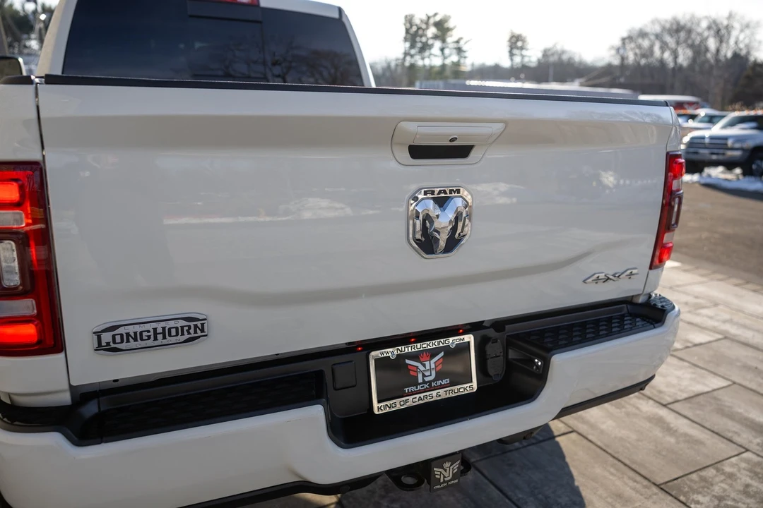2023 Ram 3500 - Image 18 of 21