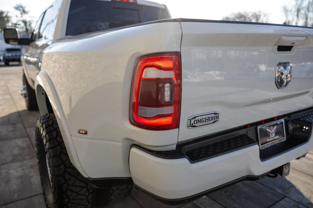 2023 Ram 3500 - Image 20 of 21