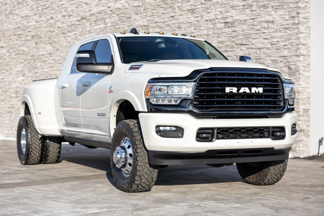 2023 Ram 3500 - Image 6 of 21