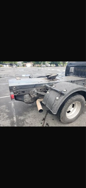 2023 Ram 3500 - Image 7 of 7