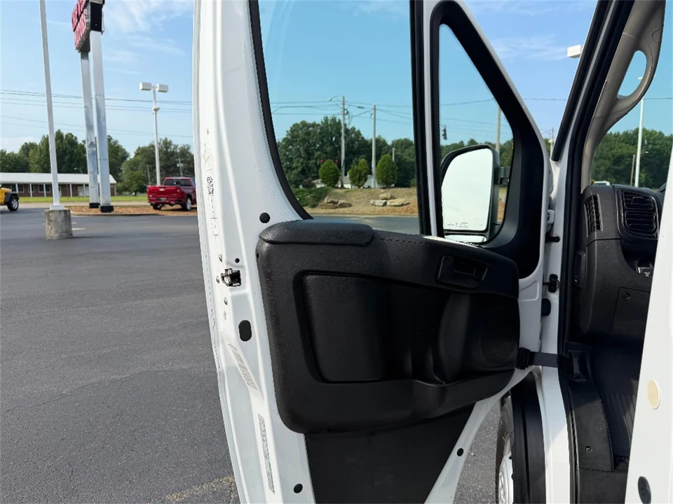 2023 Dodge Ram 4th Gen - Image 22 of 29