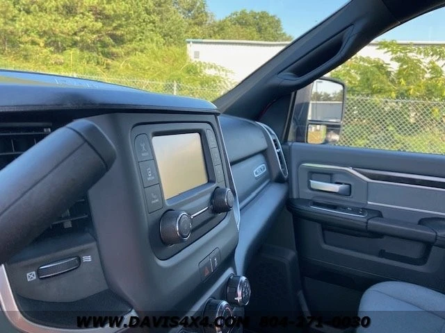 2023 Ram 4500 & 5500 - Image 13 of 21